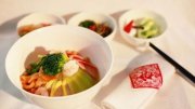 食材之青椒香菇炒肉片的方法(步骤)