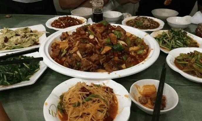 食讯：杨幂助力脱贫攻坚“吃货思维”为美食支招